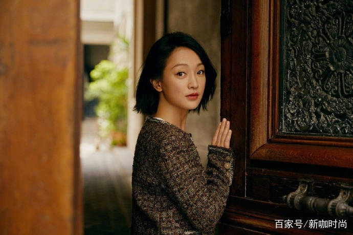 毛衣|周迅放大招！2套时尚毛衣尽显霸气，“大妈买菜包包”亮了！