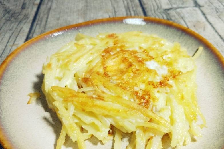 小勺|土豆丝别只会炒了,用来做早餐饼,比煎饺香,儿子天天吵着让我做