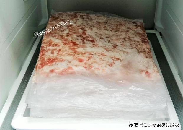 怎么解冻肉馅儿 449903b1cea84d4f89b3e5ca0c51137e.jpeg