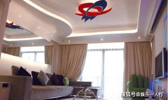 装饰生日墙 9f8c00ec5f0e46e99a2379484c15c0a6.png