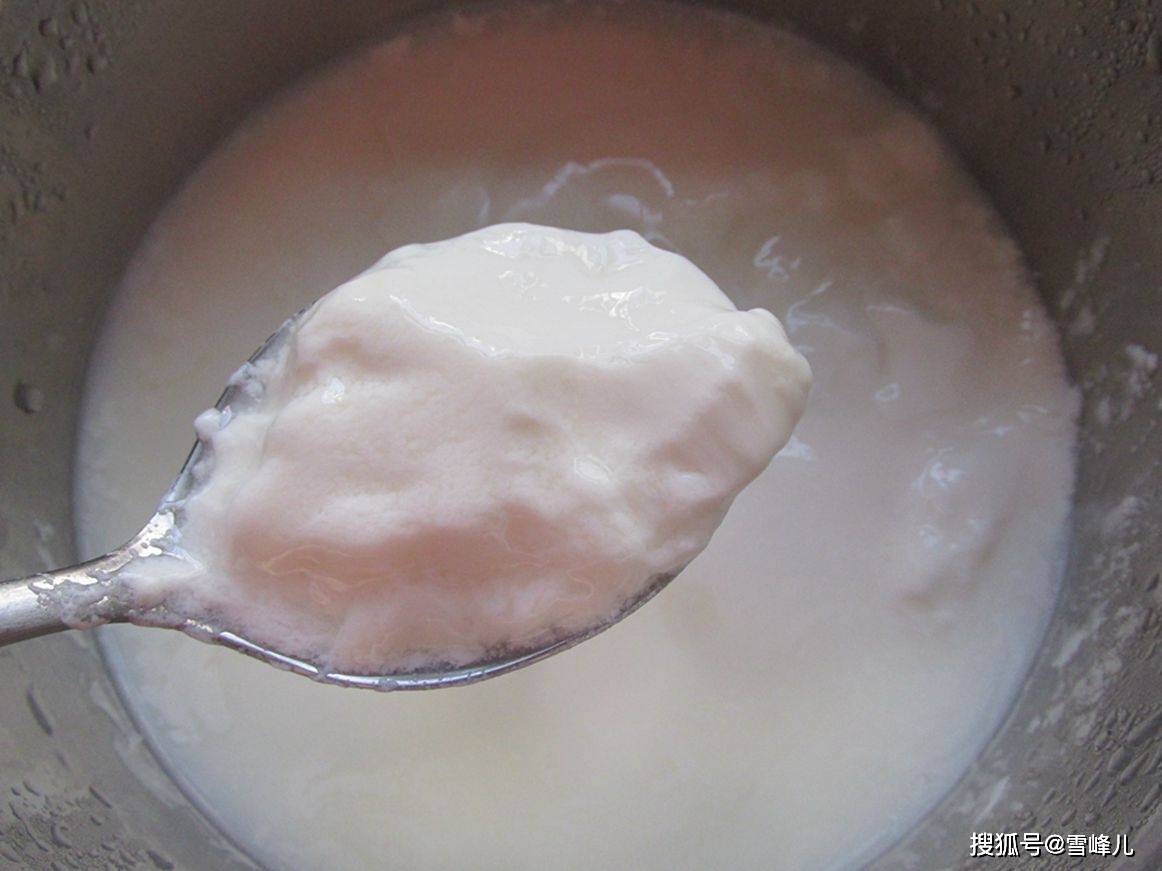 夏天|夏天，姐姐早餐这样吃，简单2步就搞定，清热去火肠胃好，变美了