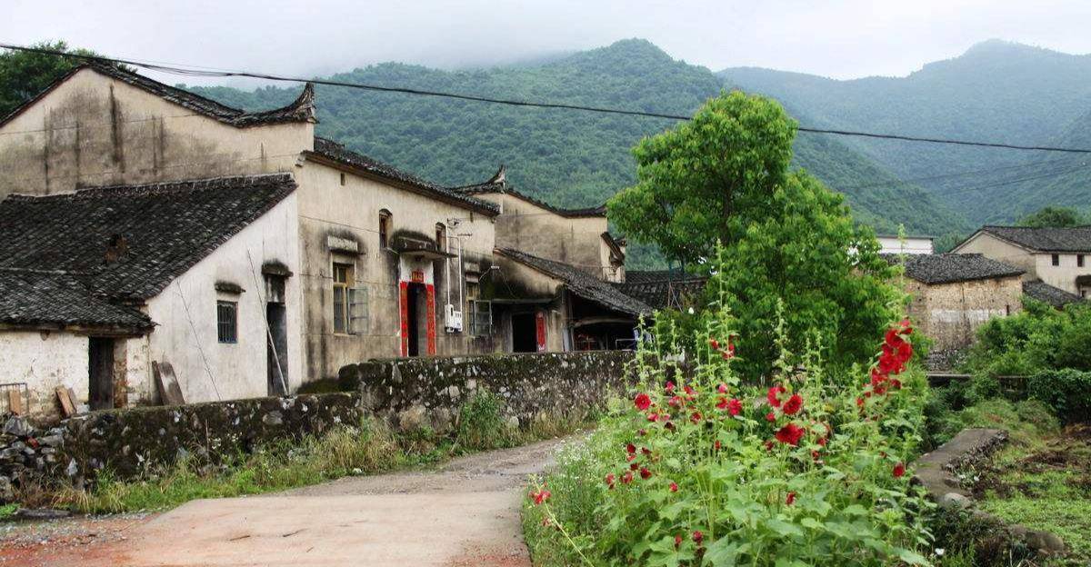 安徽这个千年古村落，为八卦迷宫阵布局，村民姓氏是汉武帝所赐