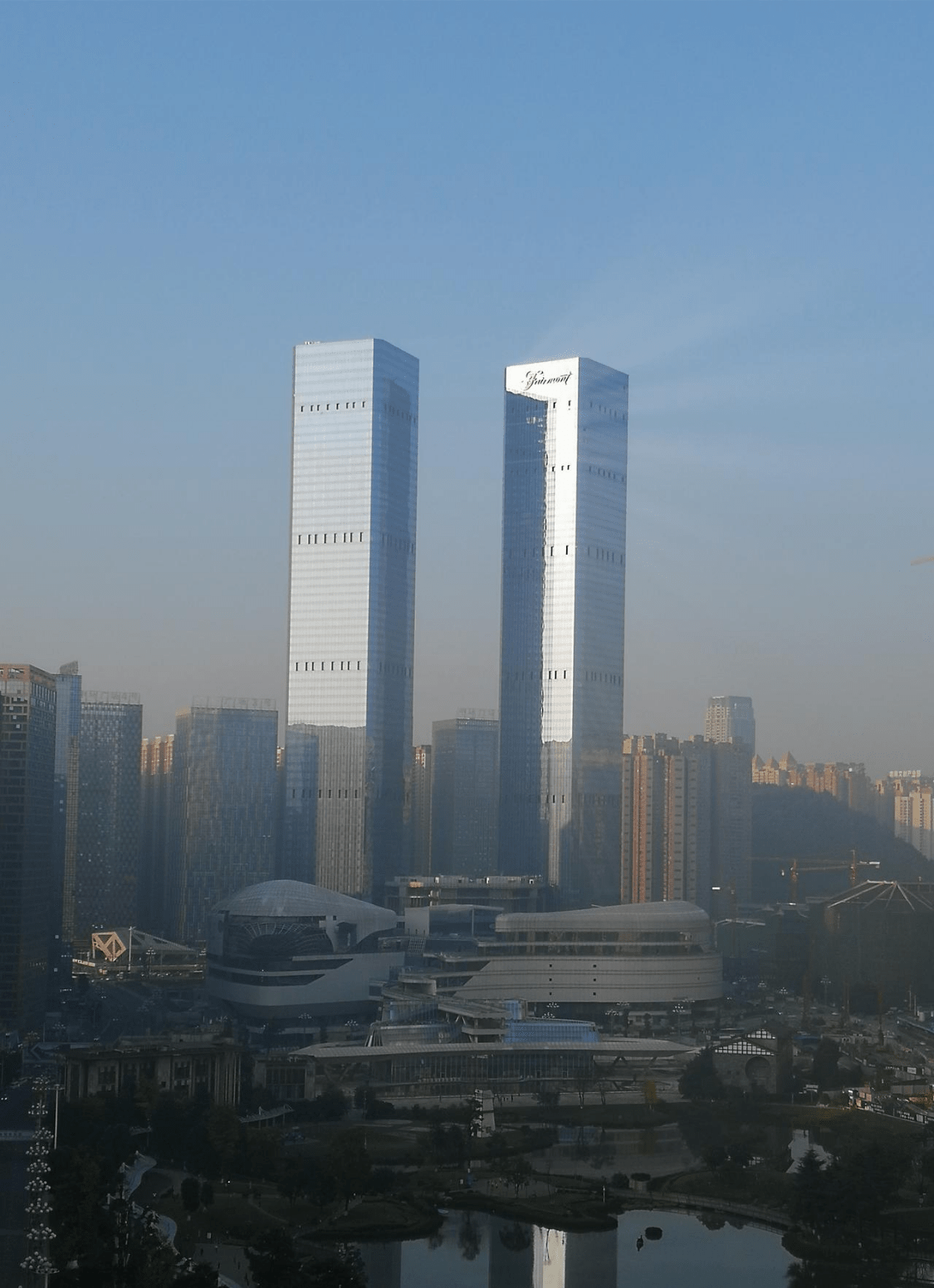 高406米 贵州省第一高楼 贵阳花果园双子塔 建筑