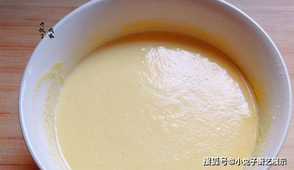 奶香玉米饼|早餐必学！不放水不放油，连和面都省了，松软香甜，比华夫饼还香
