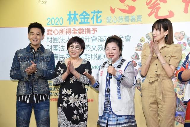 魅力|陈若仪的谦卑值得儿媳妇学习，与婆婆露腰真亲密，但脸蛋却显憔悴