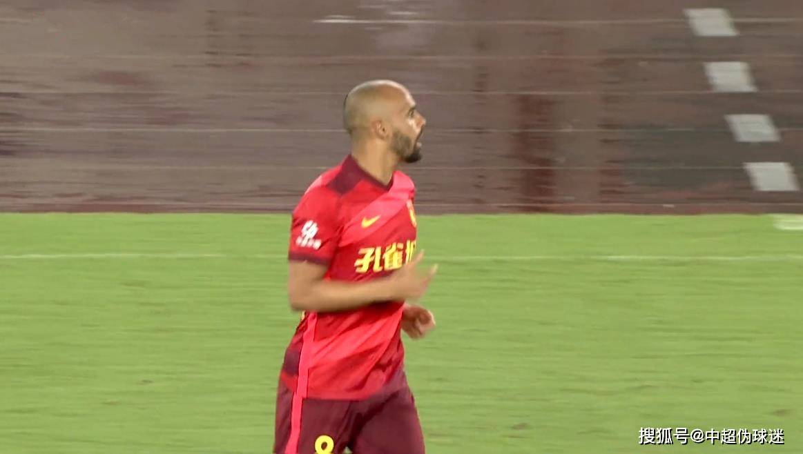 原创一切为了活下去!媒体人曝河北队卖保利尼奥原因,唯一国脚也危险