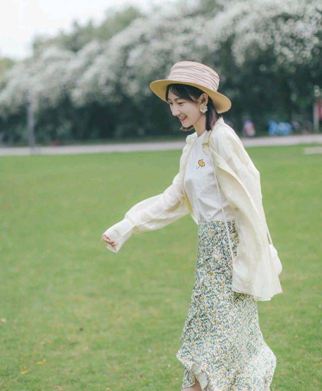 服装|懂得穿衣打扮太重要了，只要穿对了，普通人也会很有气质