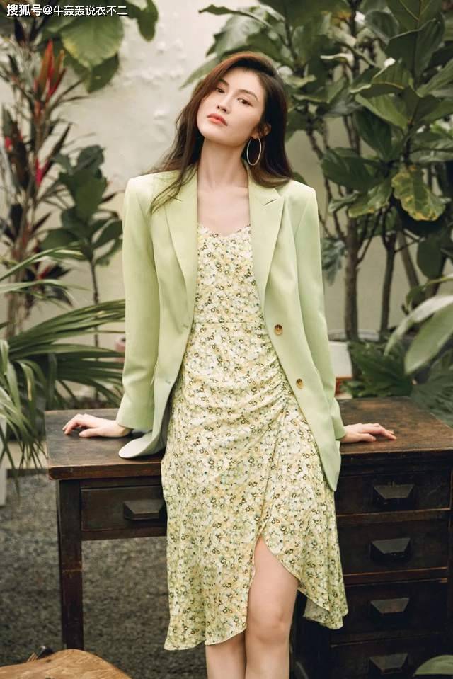 中性|夏天也能穿的小外套，绝对时髦又实穿，搭配好了还能为你形象加分
