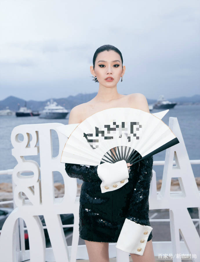 发髻|摔倒后的奚梦瑶人生开挂，“飞机”造型美出新高度，让人大开眼界