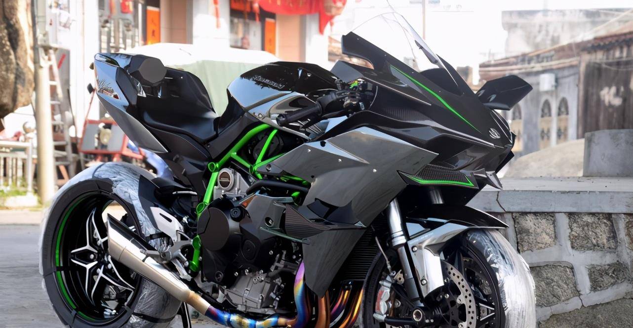 d90152bea1c84fe088b33b687470d9b8.jpeg