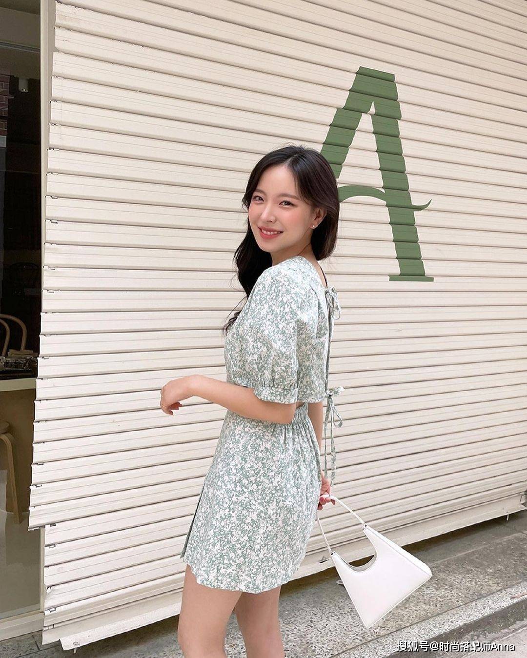 新潮|穿腻了基础款连衣裙，不妨试试更时髦的新潮款式，轻松美出新高度