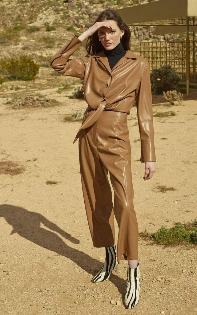 天鹅绒|真正讲究的女人，夏天很少穿打底裤，这4条“百搭裤”显瘦又时髦