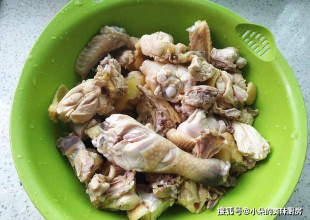 子姜怎么做比较好吃 8506810990384b7eb7cec08fc5c9d9c4.jpeg