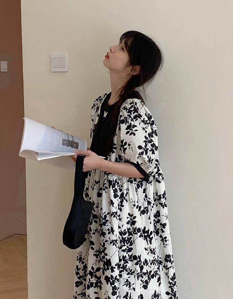 女孩子|藏身黄磊身后二十年的孙莉出来了！穿韩版裙子略显年轻，气质依旧