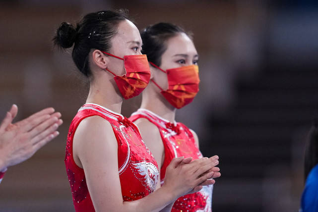 身材|朱雪莹赢得冠军太厉害！和军人男友合照曝光太般配，涂红唇好美艳