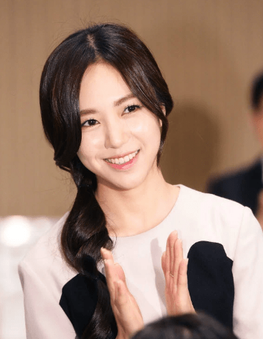 得知真相后的权珉娥公开向媒体道歉,称"连我的呼吸