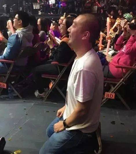 陈慧琳出道20多年零绯闻 香港乐坛最后一位天后 狗仔队拍不到的艺人_陈慧琳 小亲亲