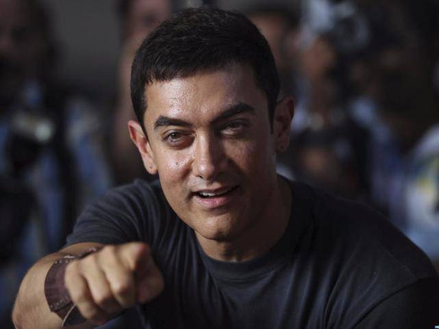 从名门望族到国宝级演员阿米尔汗经历了什么