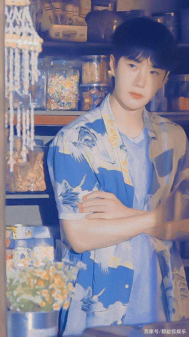 出圈|王一博私服又出圈,粉丝疑问:为什么每次都能把自己穿成五五分??