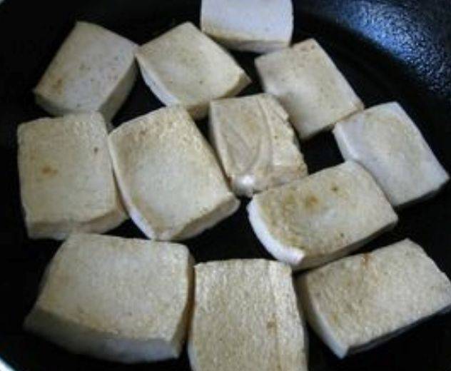 美食|千叶豆腐新做法，不用炒不用煮，又香又辣，咬一口满嘴香，贼过瘾