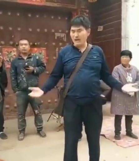 大衣哥家最近视频 6082a74a1d444476b2dbf963f6da4396.jpeg