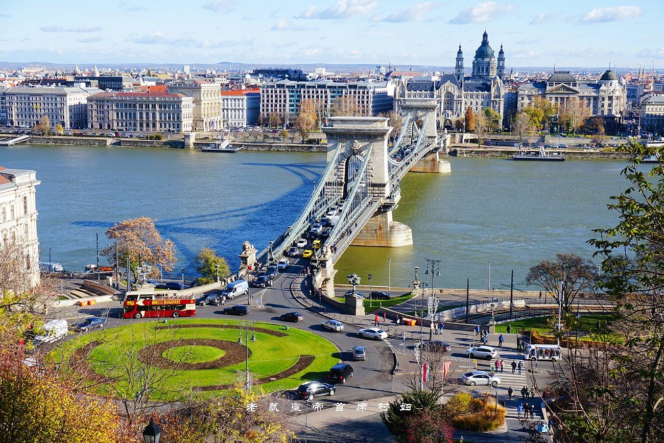 多瑙河流经9国无数城，只有它被称明珠，布达佩斯美得任性