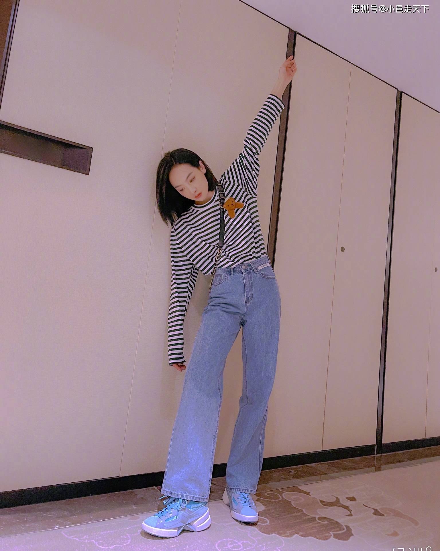 宋茜牛仔裤大长腿修长写真