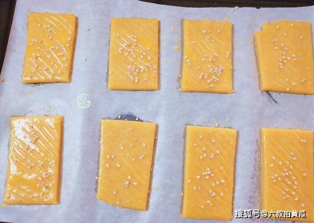 美食|分享4种超简单的小零食，学会再也不用买了，老人孩子都爱吃