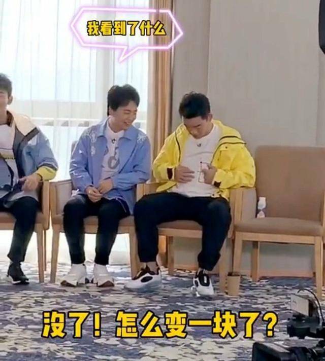 烈日|郑凯近日为了减肥跑步健身，顶着烈日汗流浃背，期待肌肉小猎豹