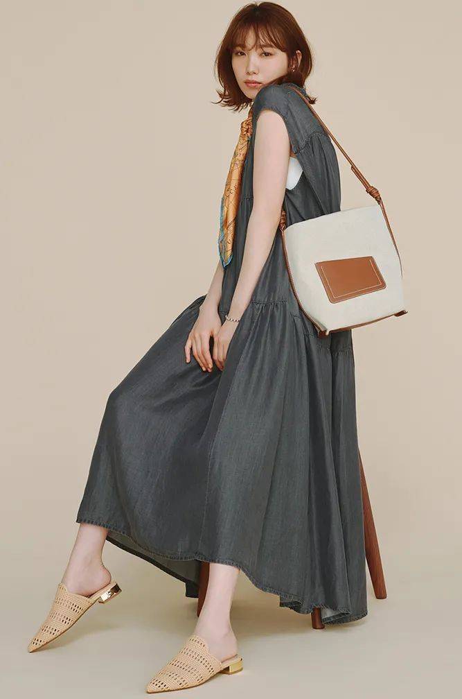 廓形|连衣裙,大一点更时髦!