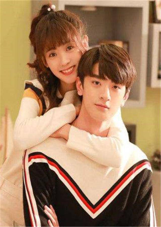 女明星图片邢菲 fd5deb6d576647db9fda5a458374fa71.jpeg
