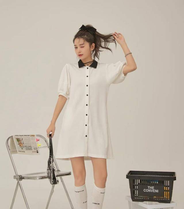 全黑|姚明带女儿逛街,11岁姚沁蕾身高已经一米七,全黑休闲风也养眼