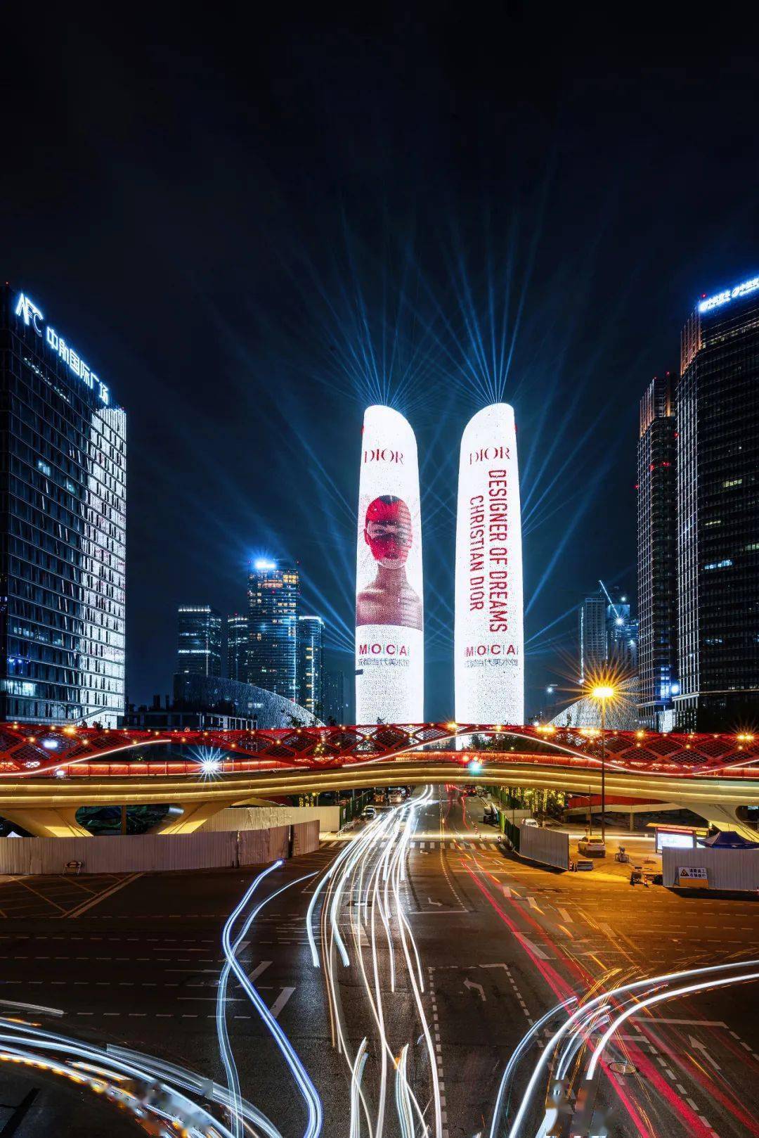 博昂|迪奥搞了个花园,赵丽颖、景甜都在里面当仙女!