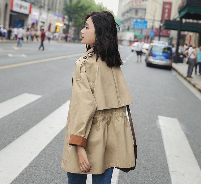 显得|18款卡其色风衣时尚穿搭