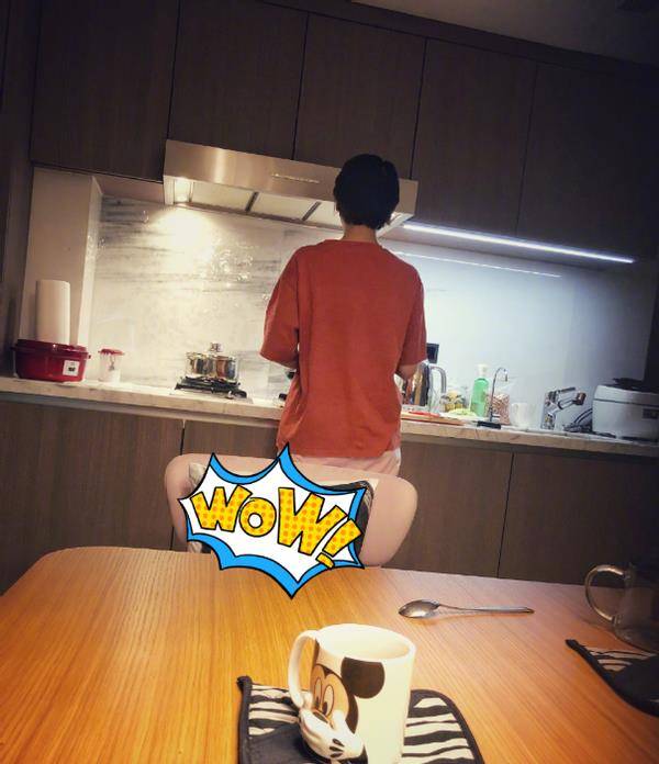 设计|古力娜扎的豪宅曝光，电视直接丢在地上，在家刺绣的样子太美了