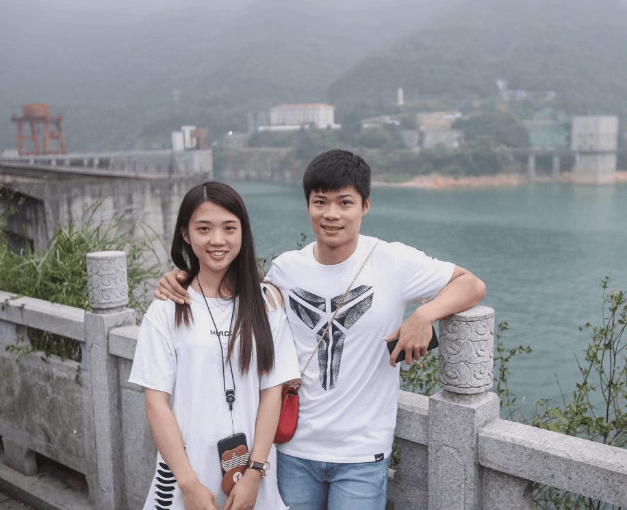 情侣|苏炳添不仅跑得快,娶的妻子也很好看,穿情侣装,感觉真般配