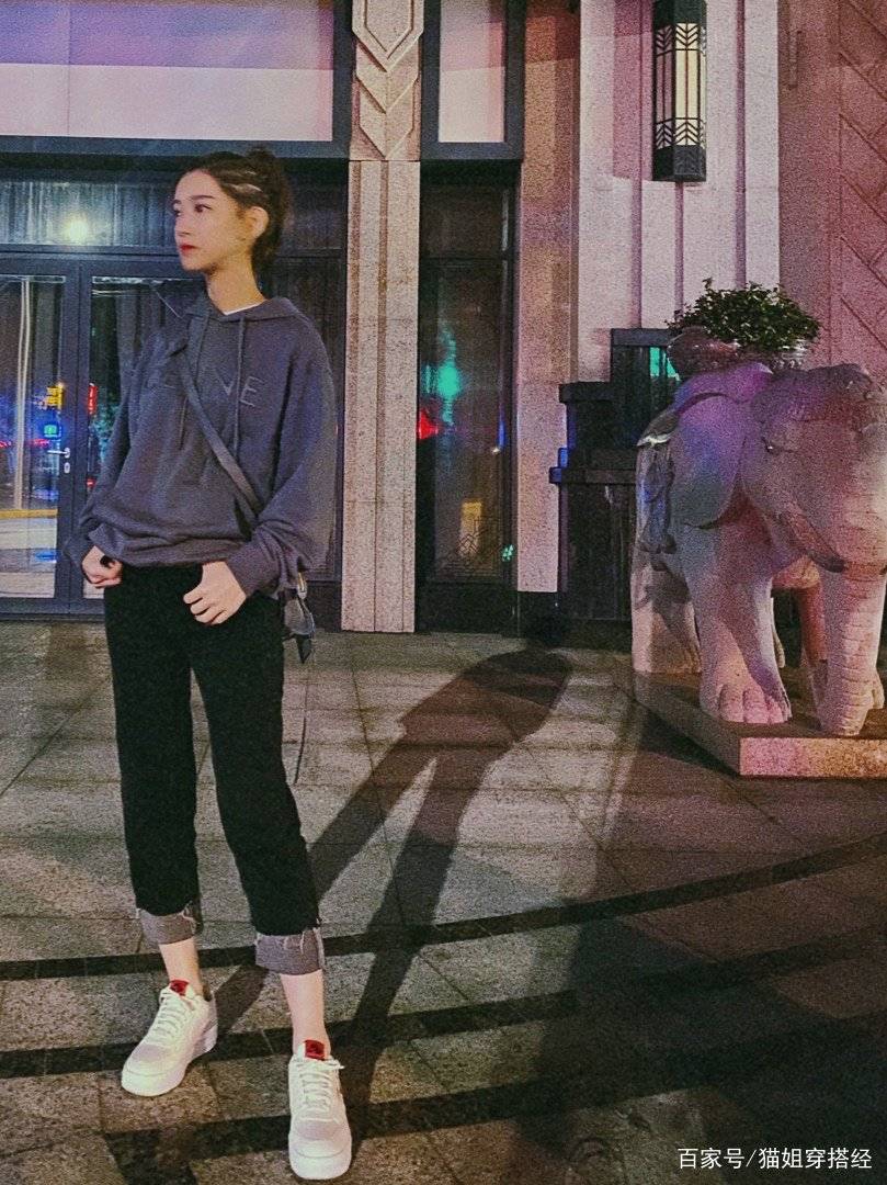 毛衣|《司藤》沈银灯反差大:剧中阴险遭人恨,戏外却打扮甜美真讨喜