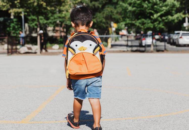 心理准备|9月上幼儿园，孩子提前学会哪些技能？都会了入园后适应快更自信