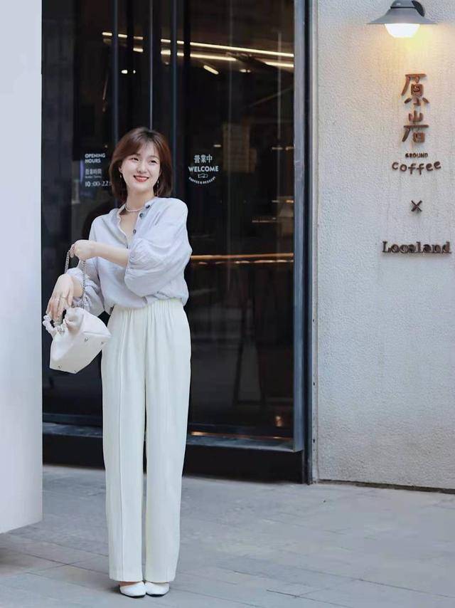 西裤|白色裤子很普通？会穿才高级，这些搭配思路很实用，建议尝试一下