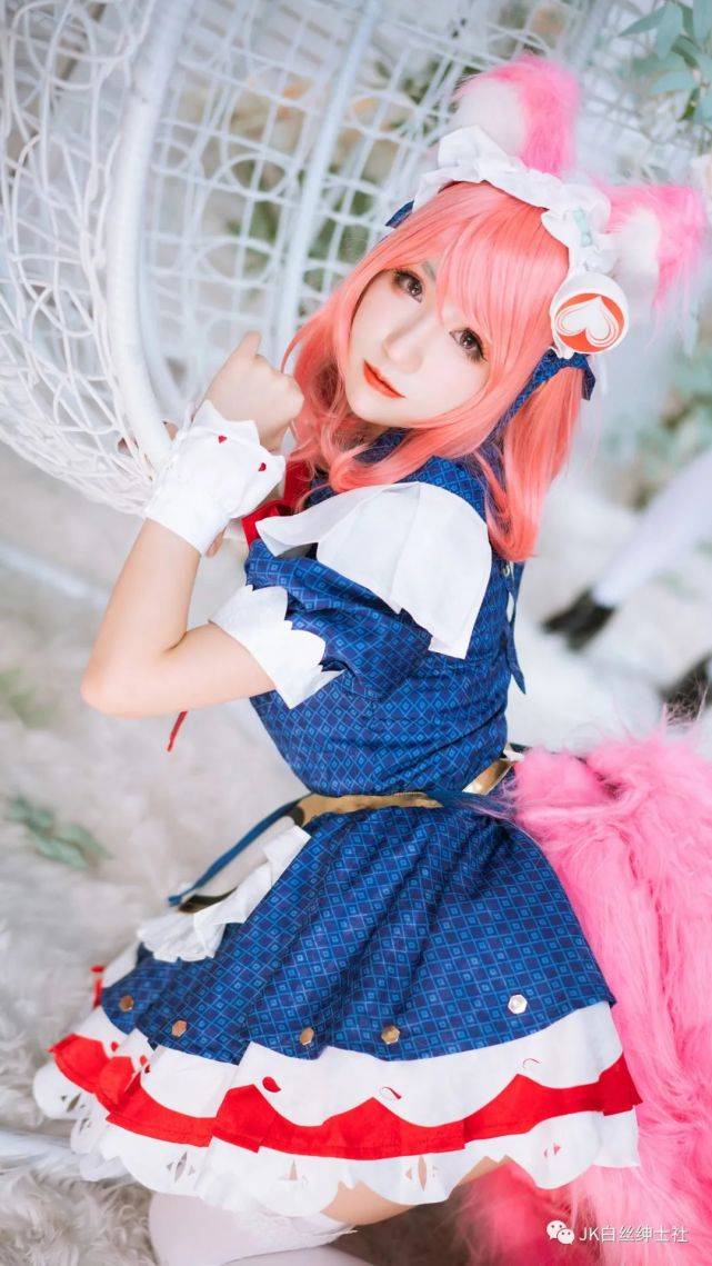 cos:王者荣耀妲己女仆咖啡cos正片@衣衣