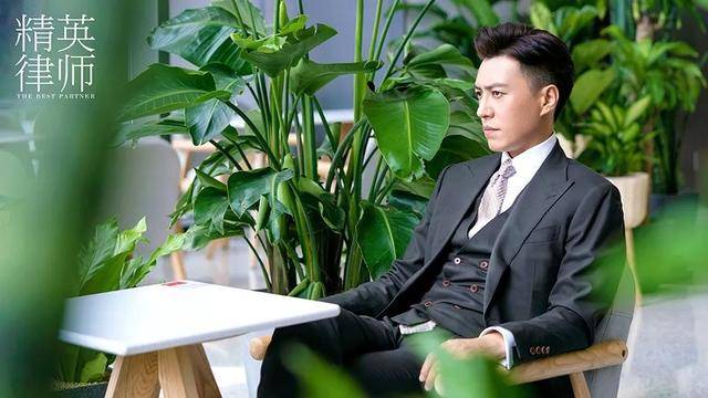 副业|靳东把我们骗得团团转，原来演员只是他的副业