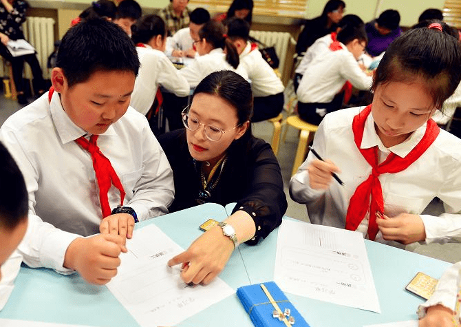 家长|教育部下发新通知，在9月1或将全面实行，老师却开心不起来