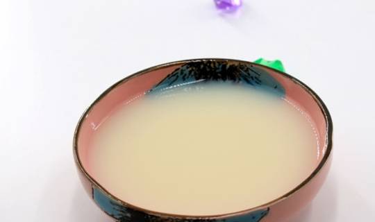 因为|早餐空腹不能吃的食物,上班族却天天吃,怪不得被“水桶腰”缠上