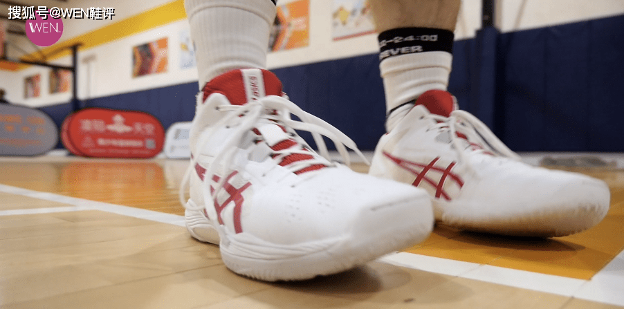 实战|除了价格找不出缺点的后卫实战鞋标杆