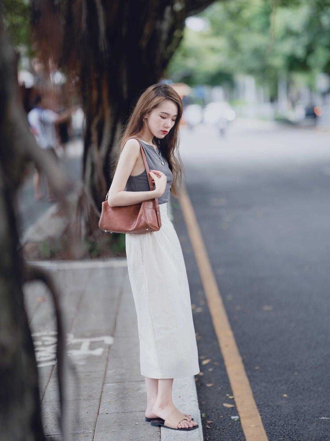 颜色|身高不是问题，155cm也能美成穿衣模板，这些显高技巧值得借鉴