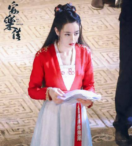 演技|《你是我的荣耀》未下映，热巴新剧就要来了，看清阵容网友：稳了