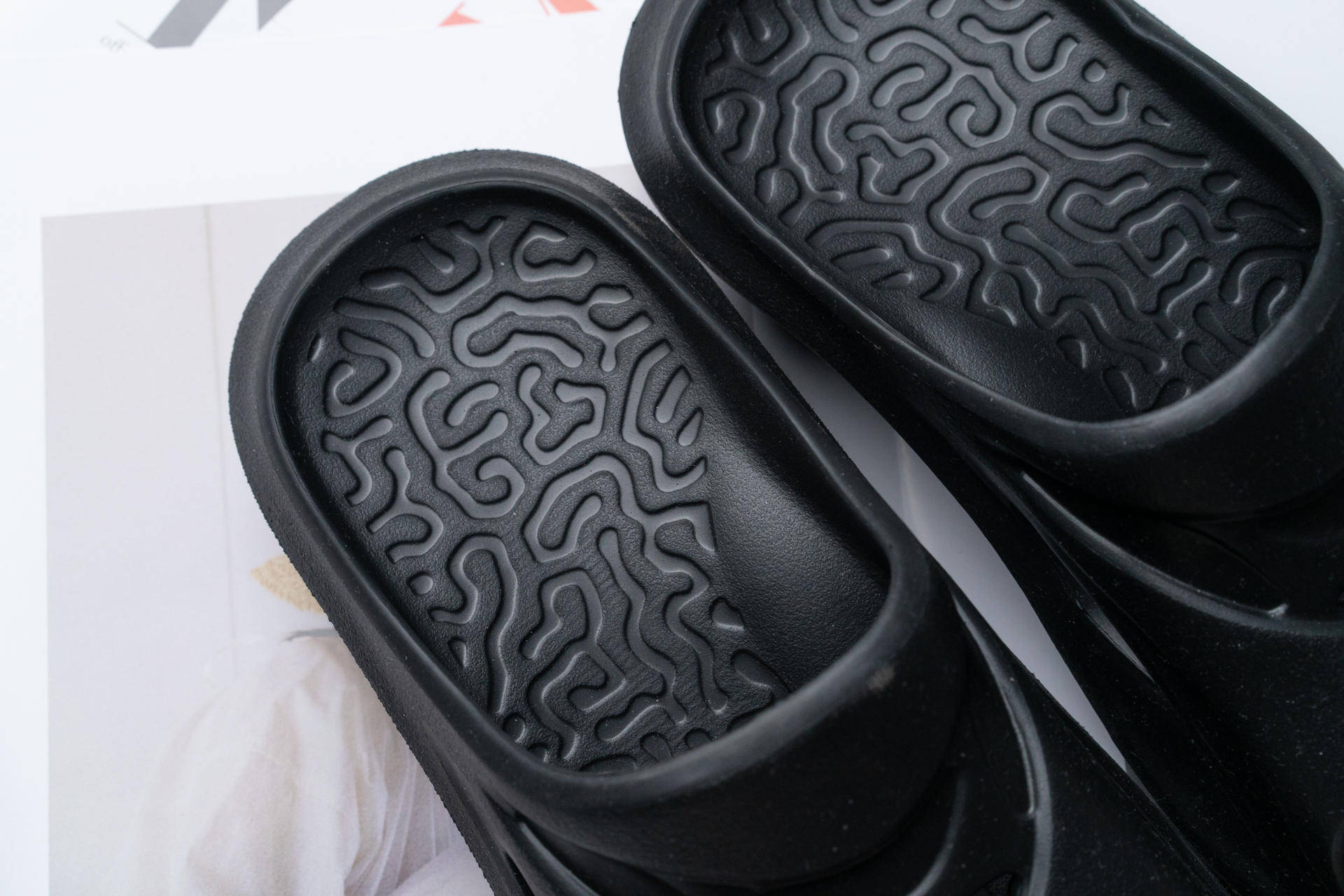 帆布鞋|下班回家，你真的需要一双舒服的拖鞋。咕咚舒缓拖鞋体验