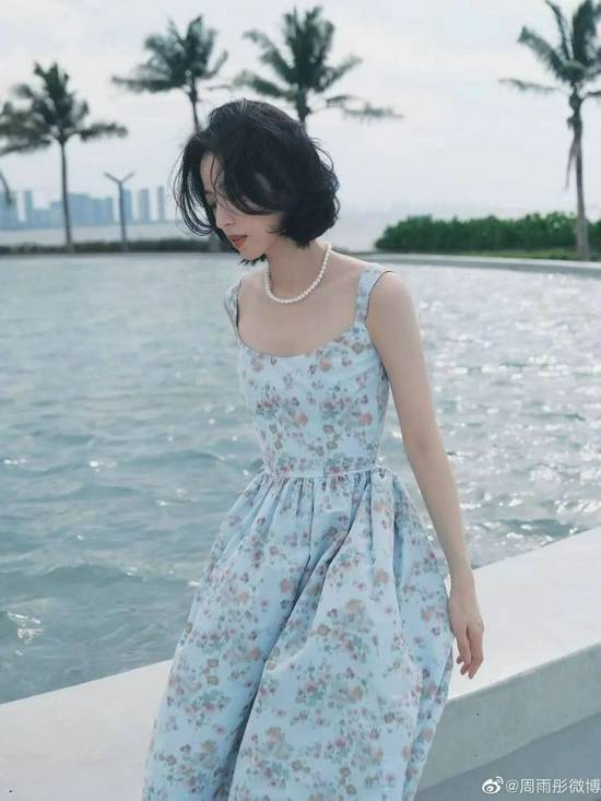 发型|迪丽热巴欧阳娜娜的短发 容易打理还显脸小