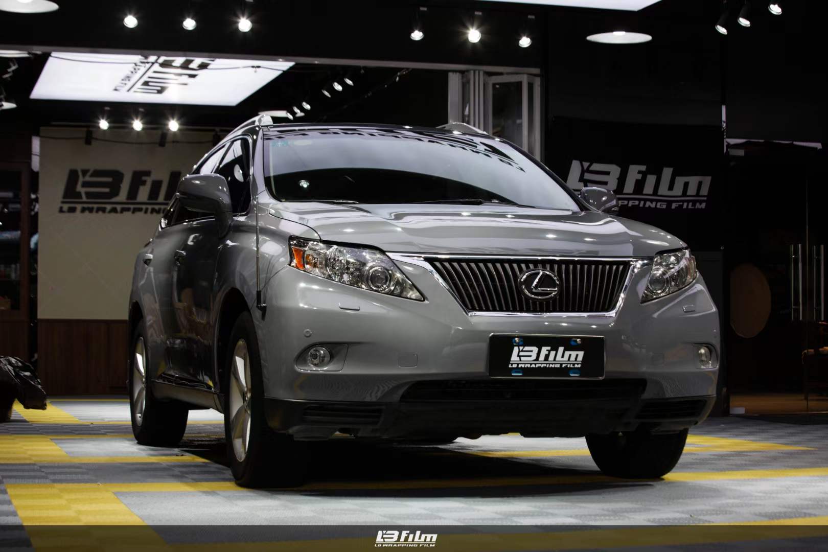 雷克萨斯rx汽车贴膜改色lbfilmlb改色膜高亮纳多灰