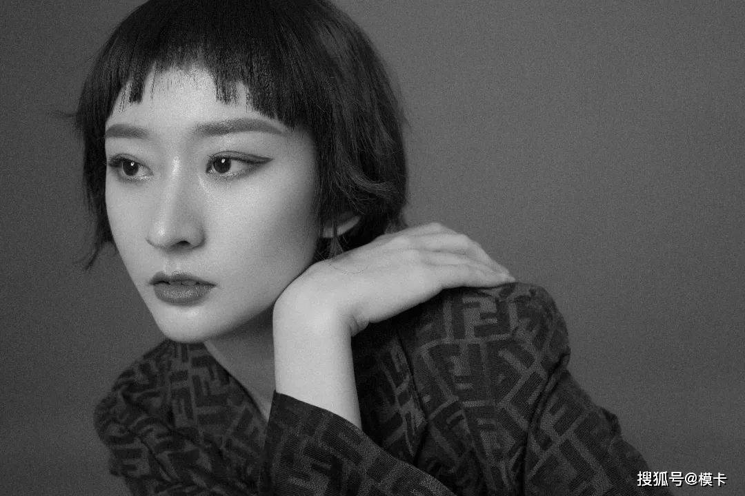 因为|刘传传：21岁，身高172cm，随性自由，自信乐观